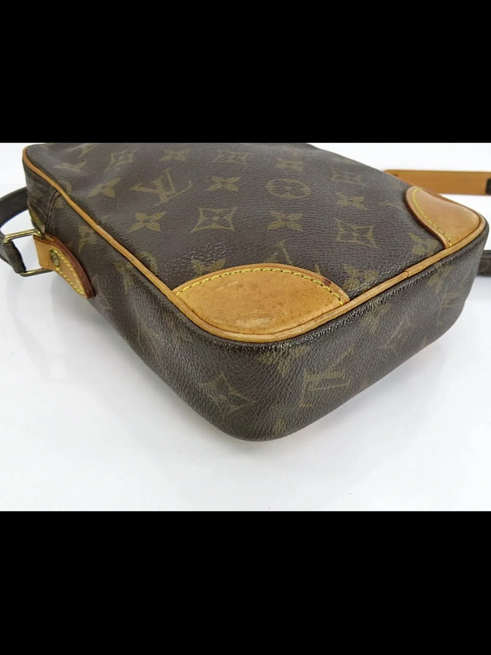 Louis Vuitton Monogram Canvas Brown & Tan Messenger Bag